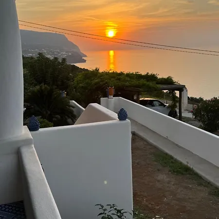 Villa La Casuzza Dei Re *